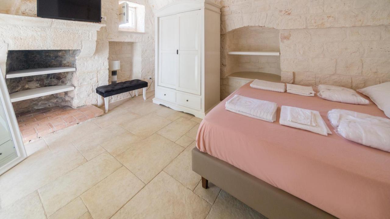 Martina Trulli Relais Apartment Locorotondo Ngoại thất bức ảnh